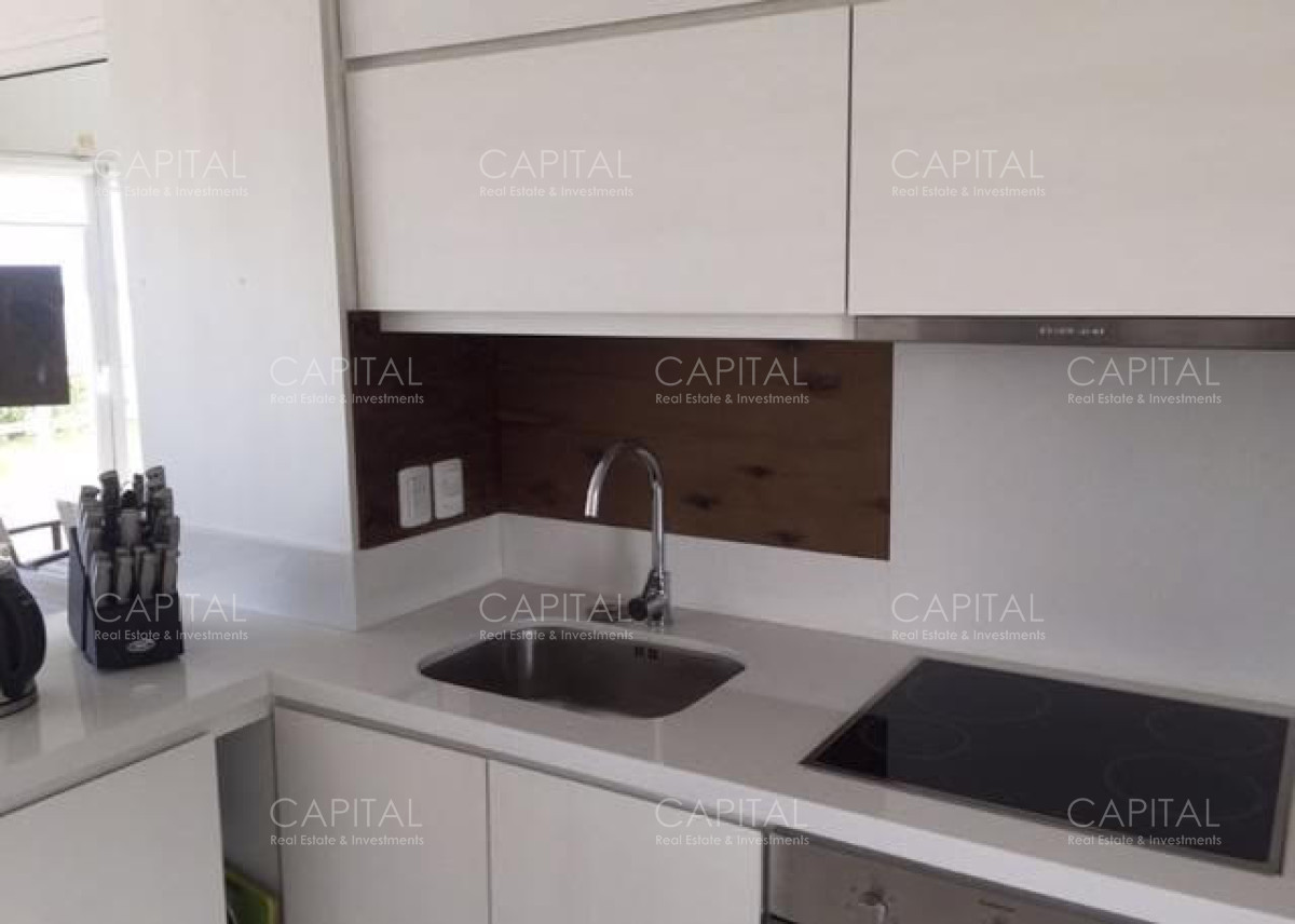 Casa ID.28233 - Casa en Alquiler Punta Ballena Solanas Cinco Dormitorios