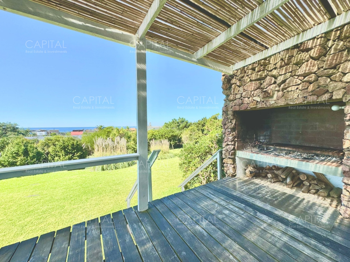 Casa ID.36175 - Casa en Venta en Pueblo de José Ignacio Cuatro Dormitorios y Dependencia