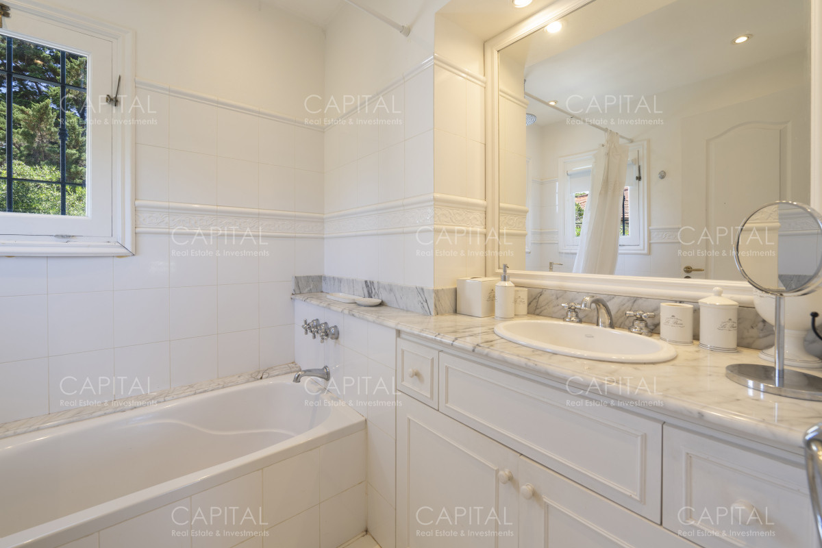 Casa ID.36458 - Excelente casa en  Montoya venta y alquiler a 1 cuadra de la Playa 