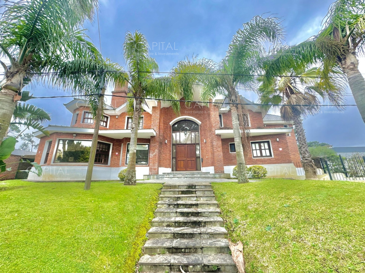 Casa ID.36764 - Residencia en Mansa 5 dormitorios + dependencia