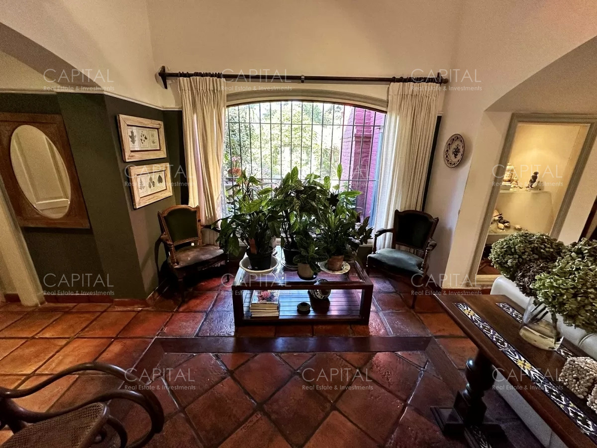 Casa ID.35081 - Casa  en Venta Playa Mansa en venta a 150 metros del mar