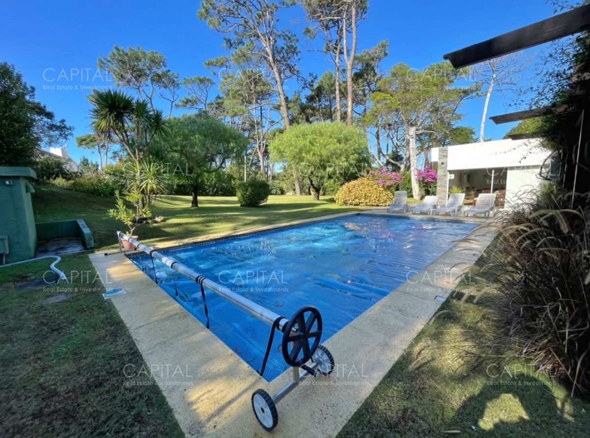 Casa ID.40316 - Amplia Casa en Rincon del Indio en Venta
