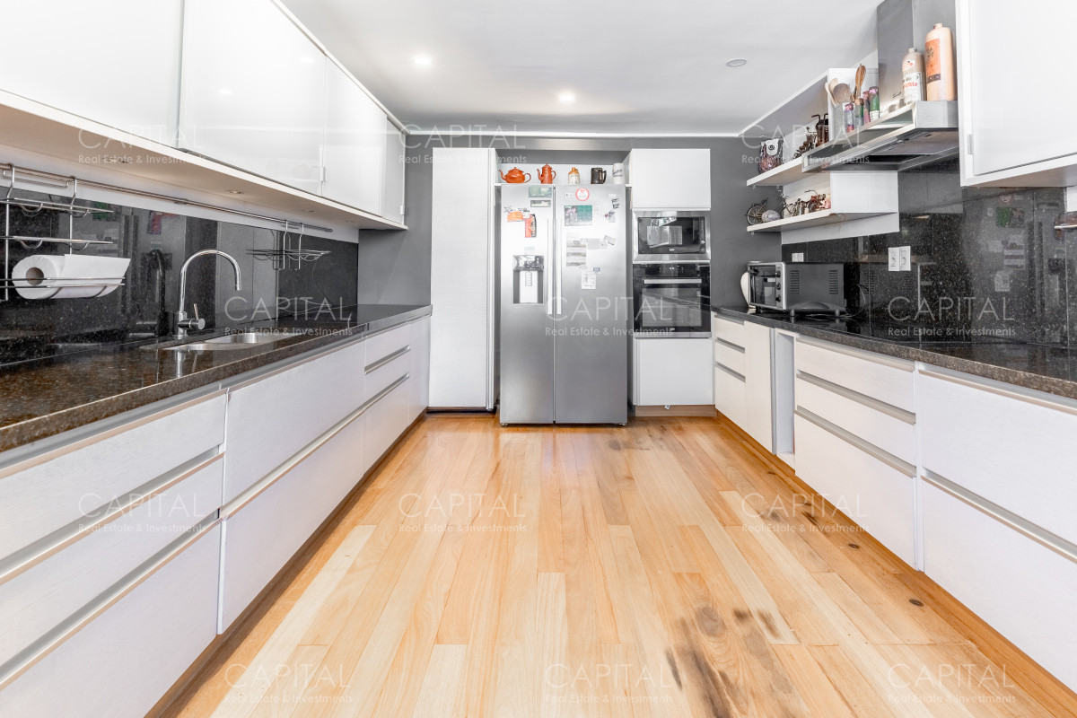 Casa ID.29753 - Venta de Magnífica casa en Rambla del Puerto de Punta del Este