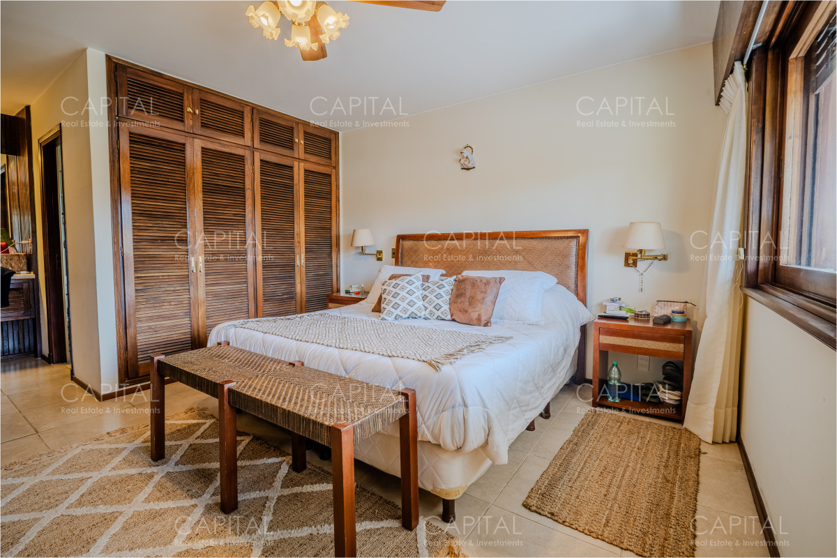 Casa ID.38383 - CASA EN VENTA DE 3 DORMTIORIOS EN PLAYA MANSA PUNTA DEL ESTE