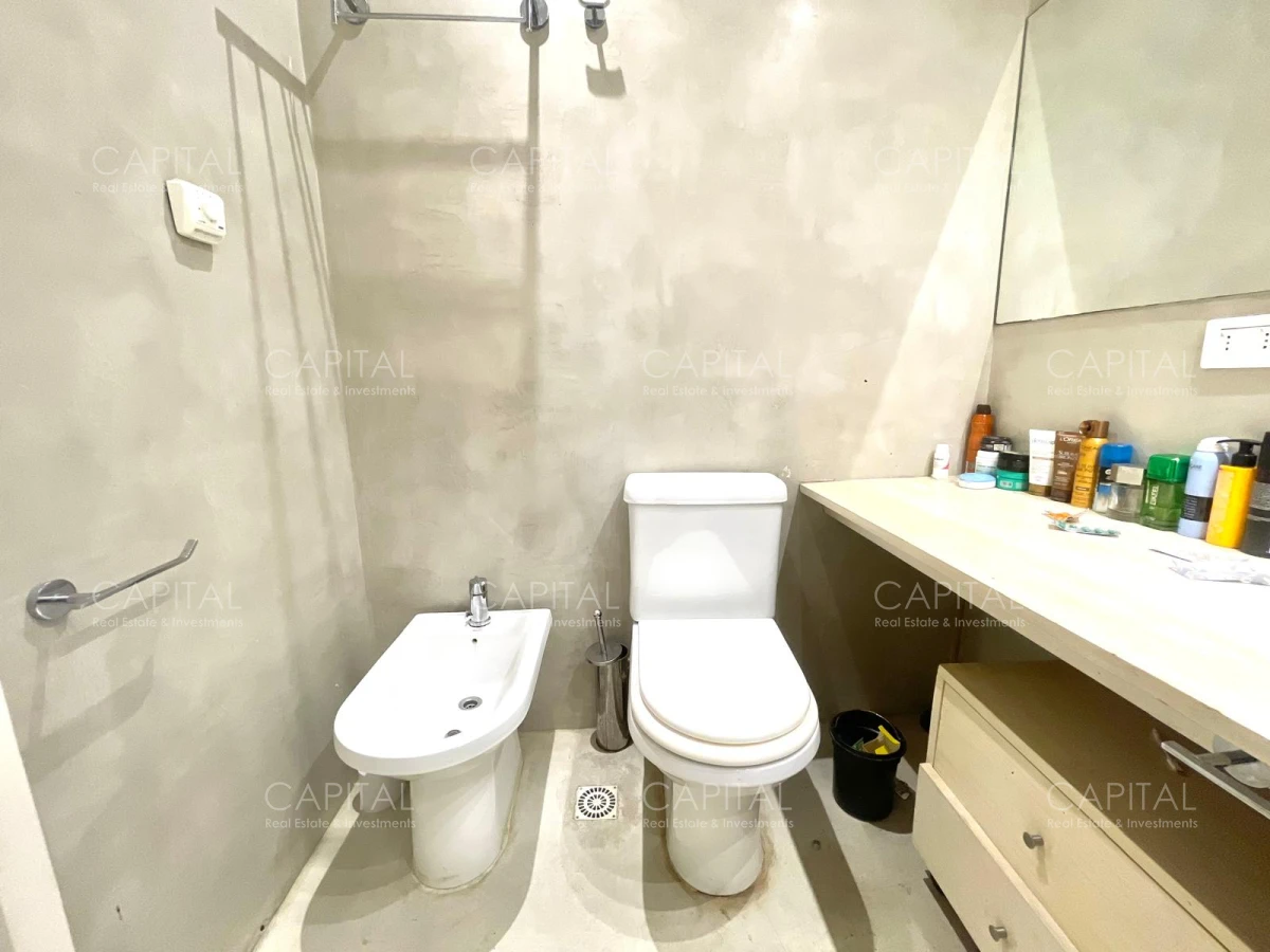 Casa ID.36678 - Casa en Venta de 3 Dormitorios y Servicio en Playa Mansa