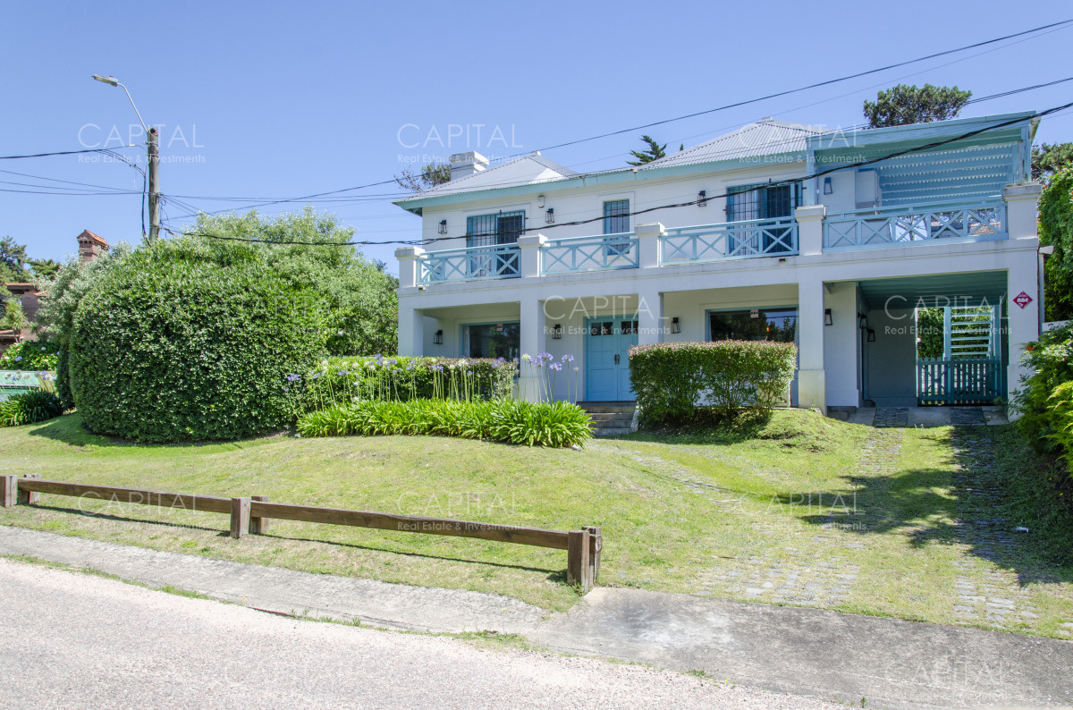 Casa ID.36458 - Excelente casa en  Montoya venta y alquiler a 1 cuadra de la Playa 