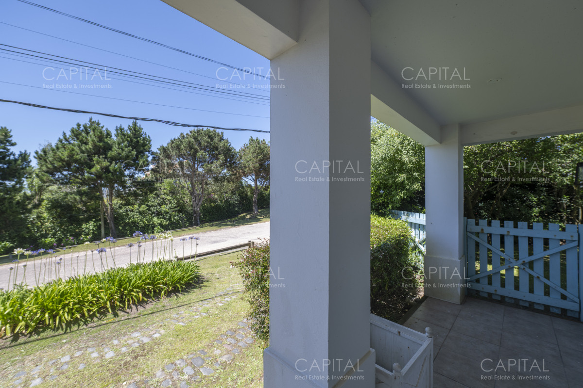 Casa ID.36458 - Excelente casa en  Montoya venta y alquiler a 1 cuadra de la Playa 