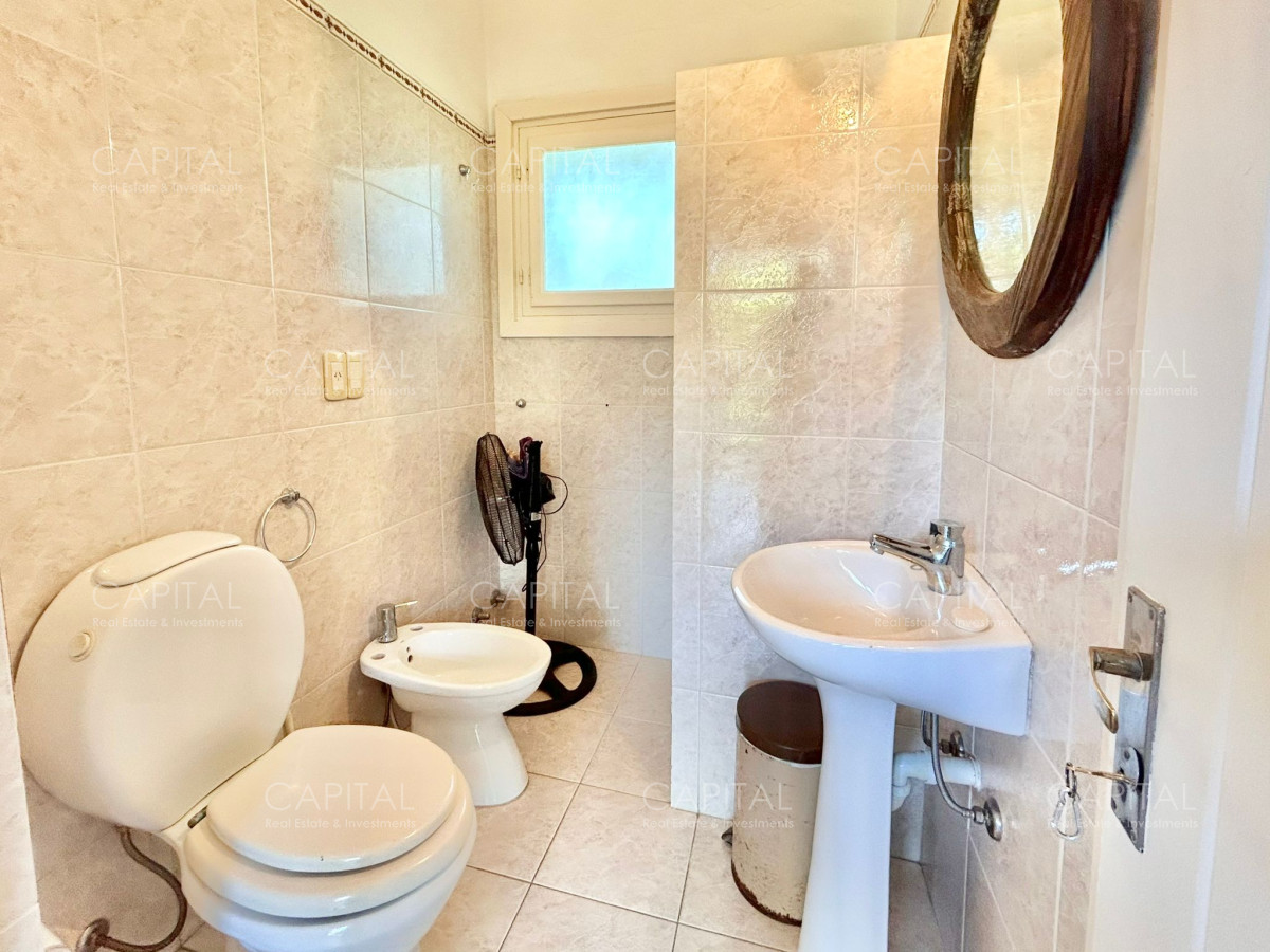 Casa ID.35451 - Importante casa en venta en Playa Mansa.