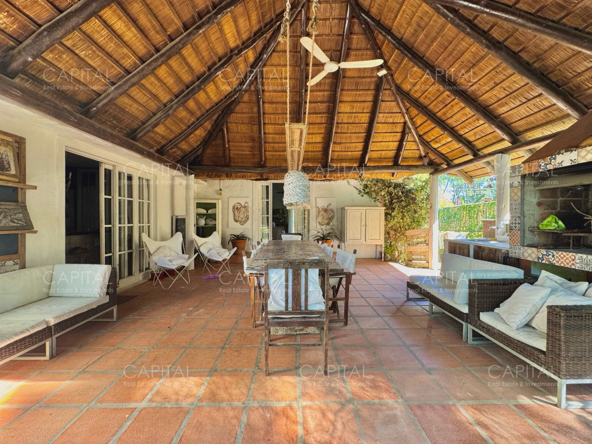 Casa ID.37635 - Casa en Venta en Pinares Punta del Este