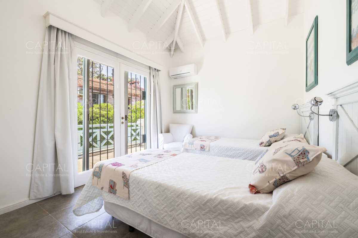 Casa ID.36458 - Excelente casa en  Montoya venta y alquiler a 1 cuadra de la Playa 