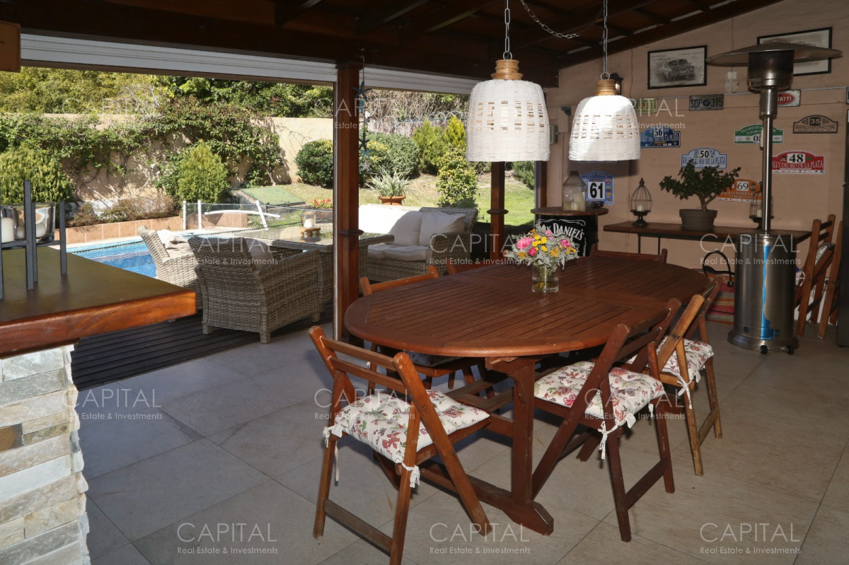 Casa ID.35079 - Casa en venta en Playa Mansa, Punta del Este.