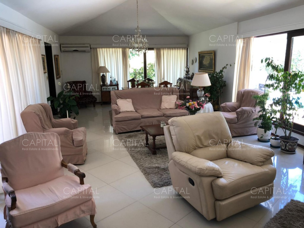 Excelente casa de 4 dormitorios en playa Mansa - Alquiler - CCP27253C