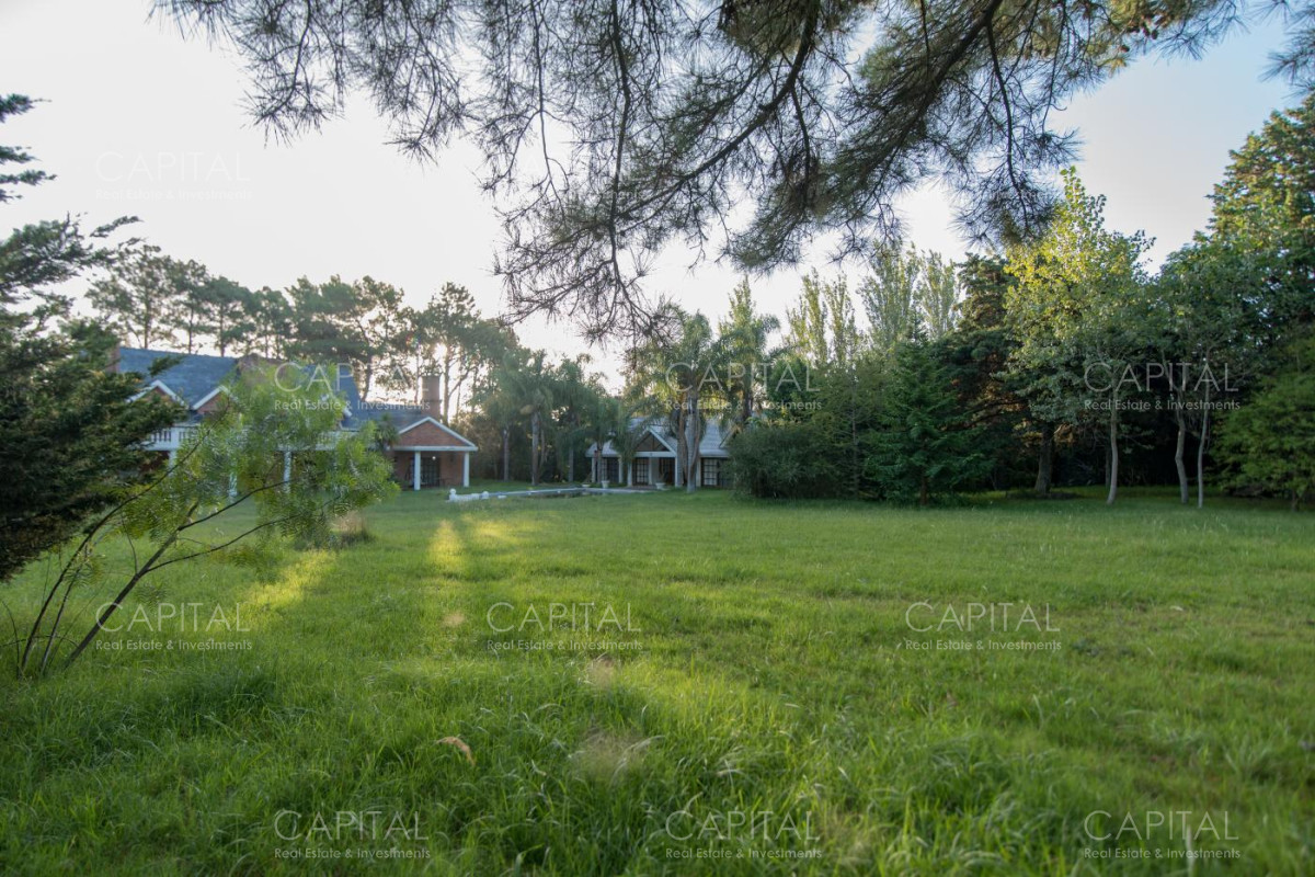 Casa ID.35548 - Espectacular casa en Venta en Beverly Hills