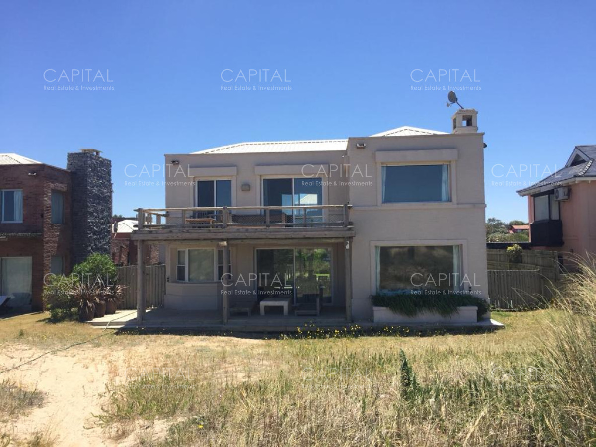 Casa ID.32706 - Casa de cinco dormitorios en la playa, Punta Ballena - Tio tom.