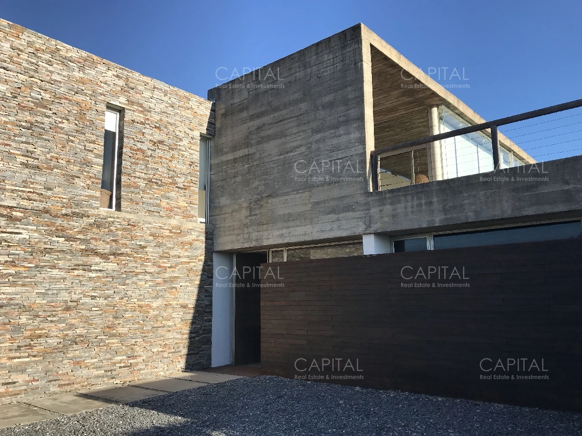 Casa ID.26950 - Casa Moderna Jose Ignacio en Venta