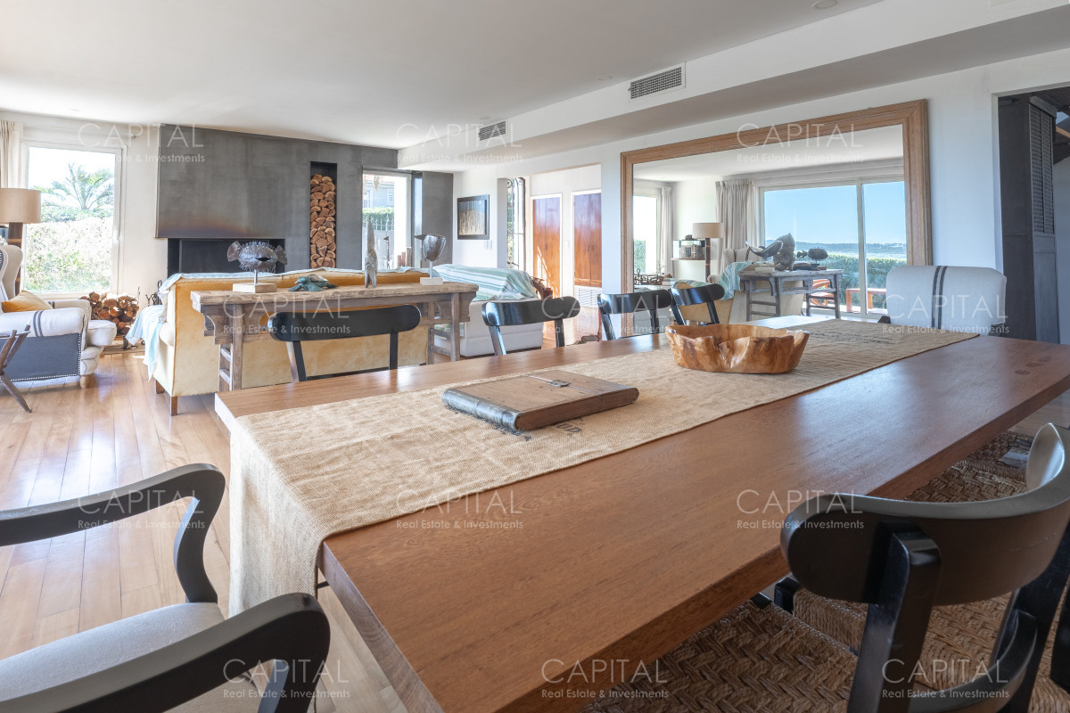 Casa ID.29753 - Venta de Magnífica casa en Rambla del Puerto de Punta del Este