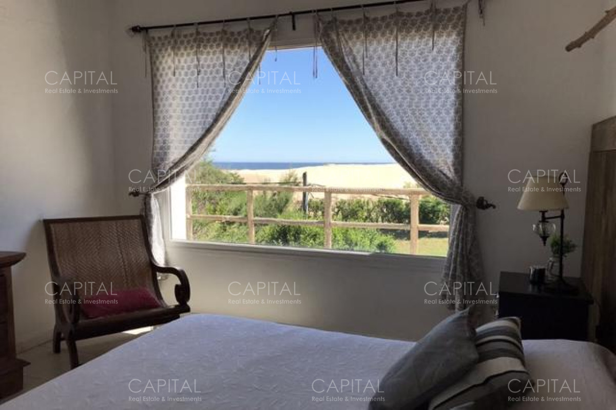 Casa ID.28233 - Casa en Alquiler Punta Ballena Solanas Cinco Dormitorios