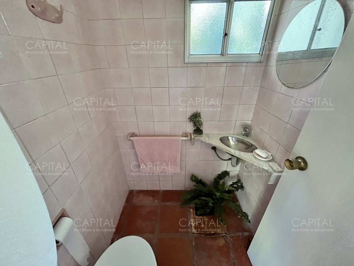 Casa ID.34561 - Casa en Venta Cuatro Dormitorios en Cantegril, Punta Del Este 