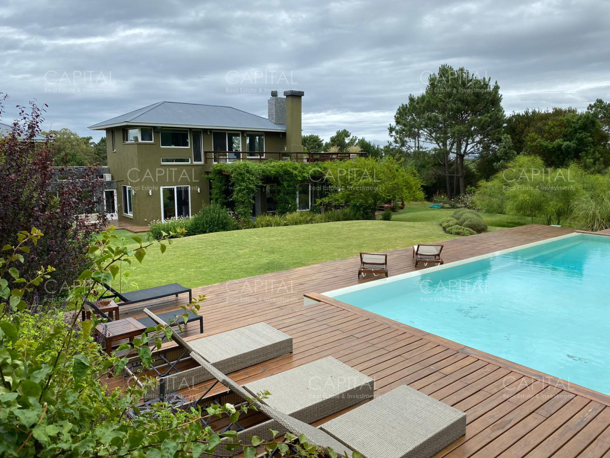 Casa ID.25894 - Espectacular casa en La Barra con gran parque con divina vista al  bosque  