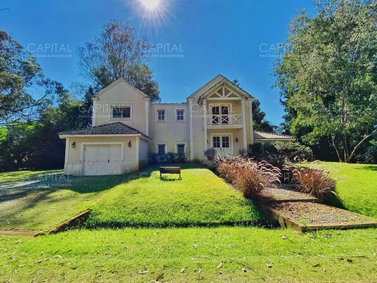 Casa ID.28358 - Casa en Venta Barrio Laguna Blanca Punta del Este Cuatro Dormitorios