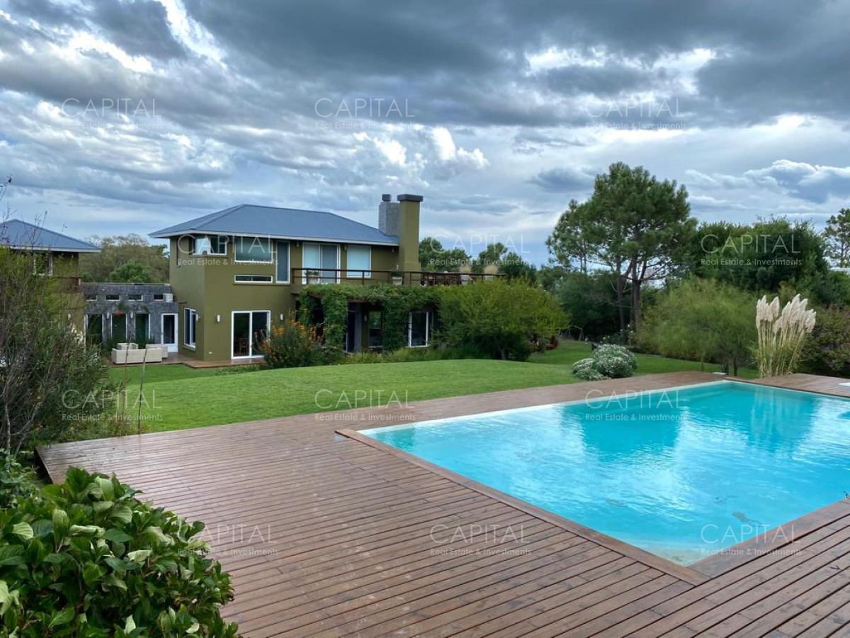 Casa ID.25894 - Espectacular casa en La Barra con gran parque con divina vista al  bosque  