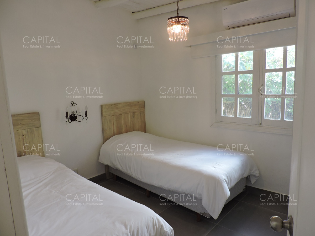 Casa ID.36463 - Muy linda casa en Manantiales de 3 Dorm y dependencia a pasos del mar