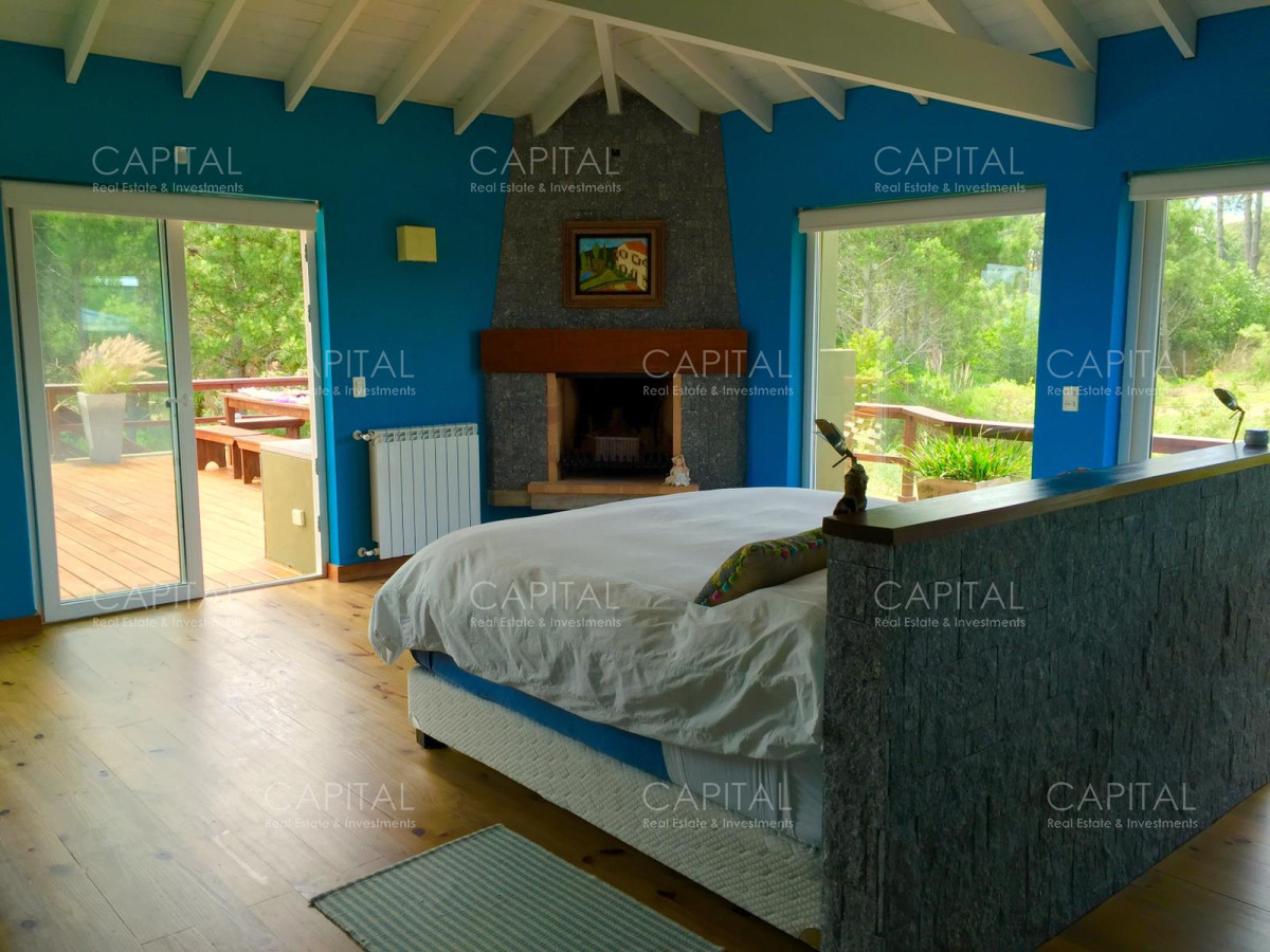 Casa ID.25894 - Espectacular casa en La Barra con gran parque con divina vista al  bosque  