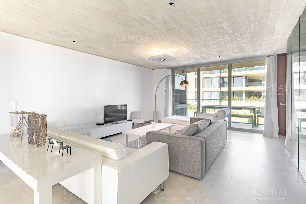 Casa ID.39001 - Moderna casa en venta en La Barra de la ruta al mar