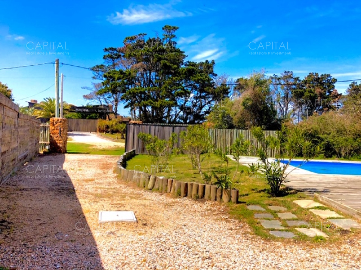 Casa ID.28338 - Alquiler temporario de Casa de 3 dormitorios y piscina en Barrio San Vicente, José Ignacio.
