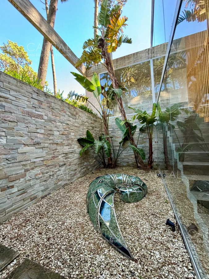 Casa ID.37089 - Moderna casa en barrio cerrado en Rincón del Indio próxima al mar