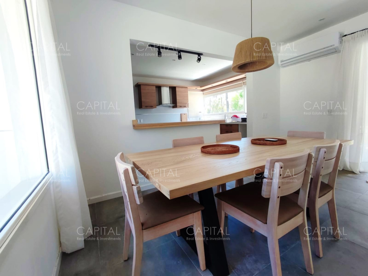 Casa ID.36509 - Casa en venta en La Barra con piscina y parrillero 