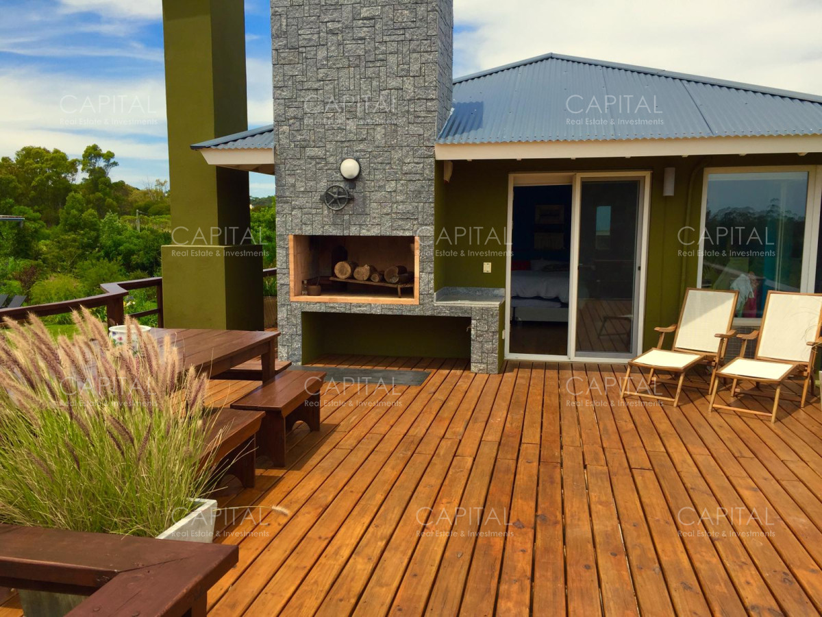 Casa ID.25894 - Espectacular casa en La Barra con gran parque con divina vista al  bosque  