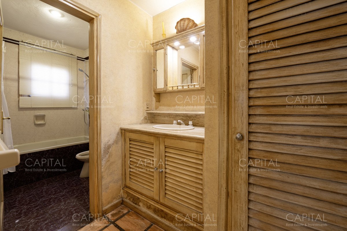 Casa ID.37138 - Casa en Venta de Tres Dormitorios en Playa Mansa