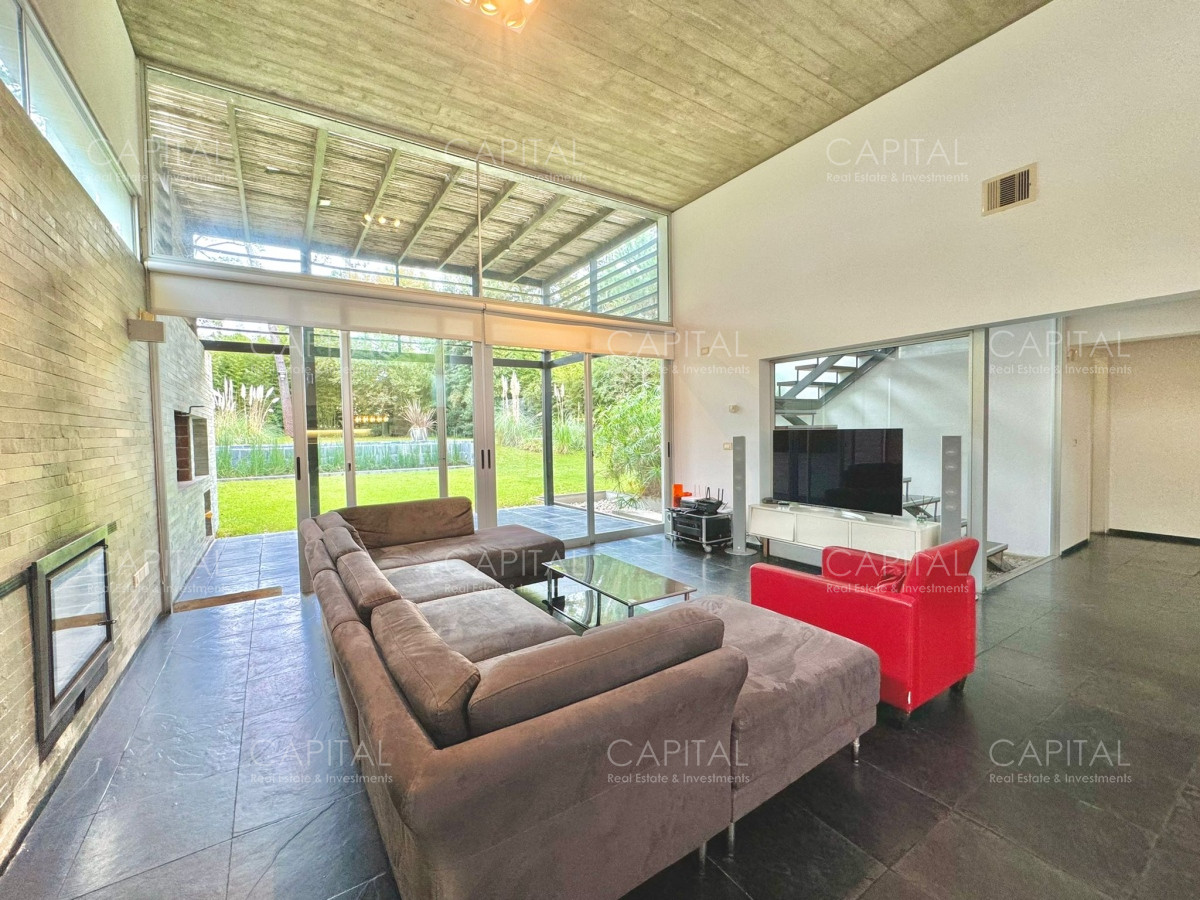 Casa ID.26234 - Moderna Casa San Rafael en Venta