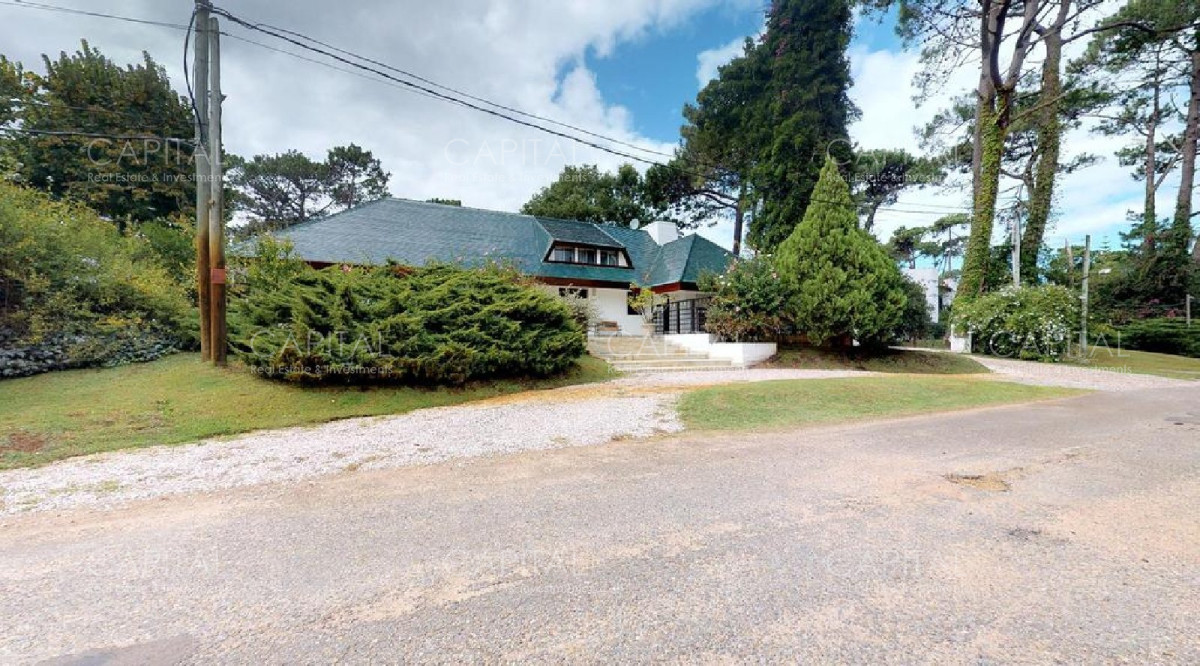 Casa ID.26738 - Casa en Alquiler de Temporada Punta del Este, Lugano