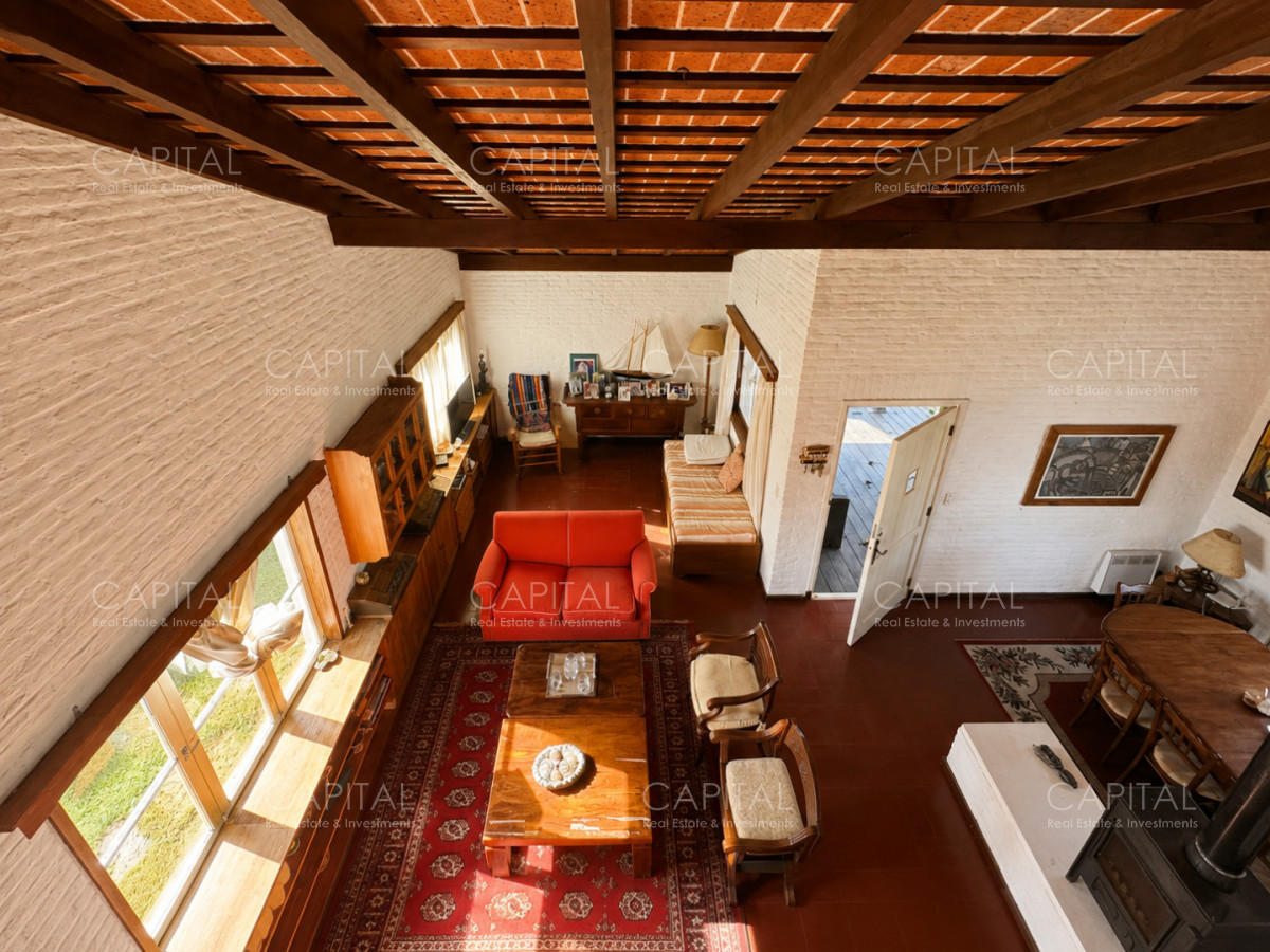 Casa ID.40507 - Casa en Venta de Cinco Dormitorios en San Rafael
