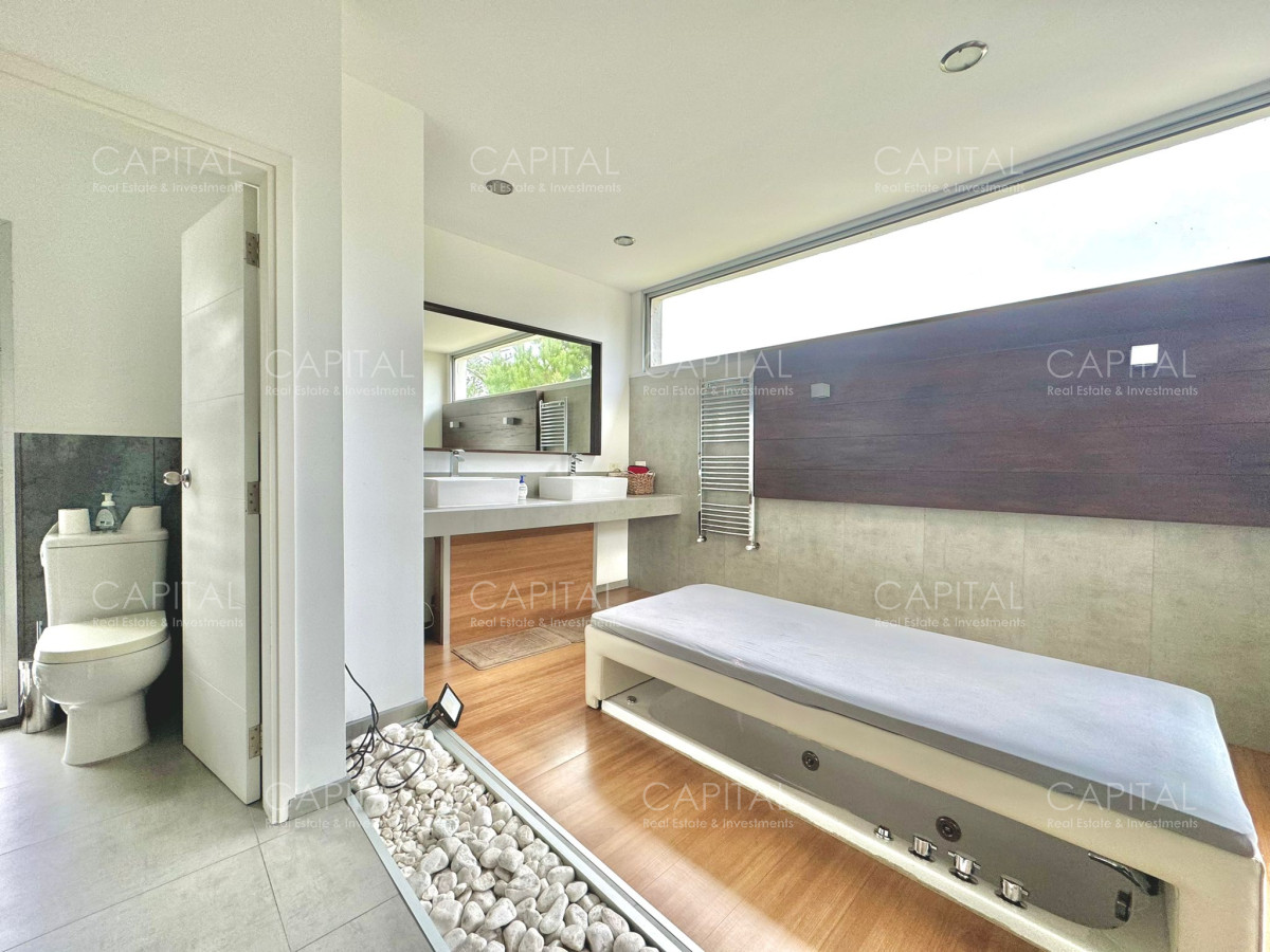 Casa ID.26234 - Moderna Casa San Rafael en Venta