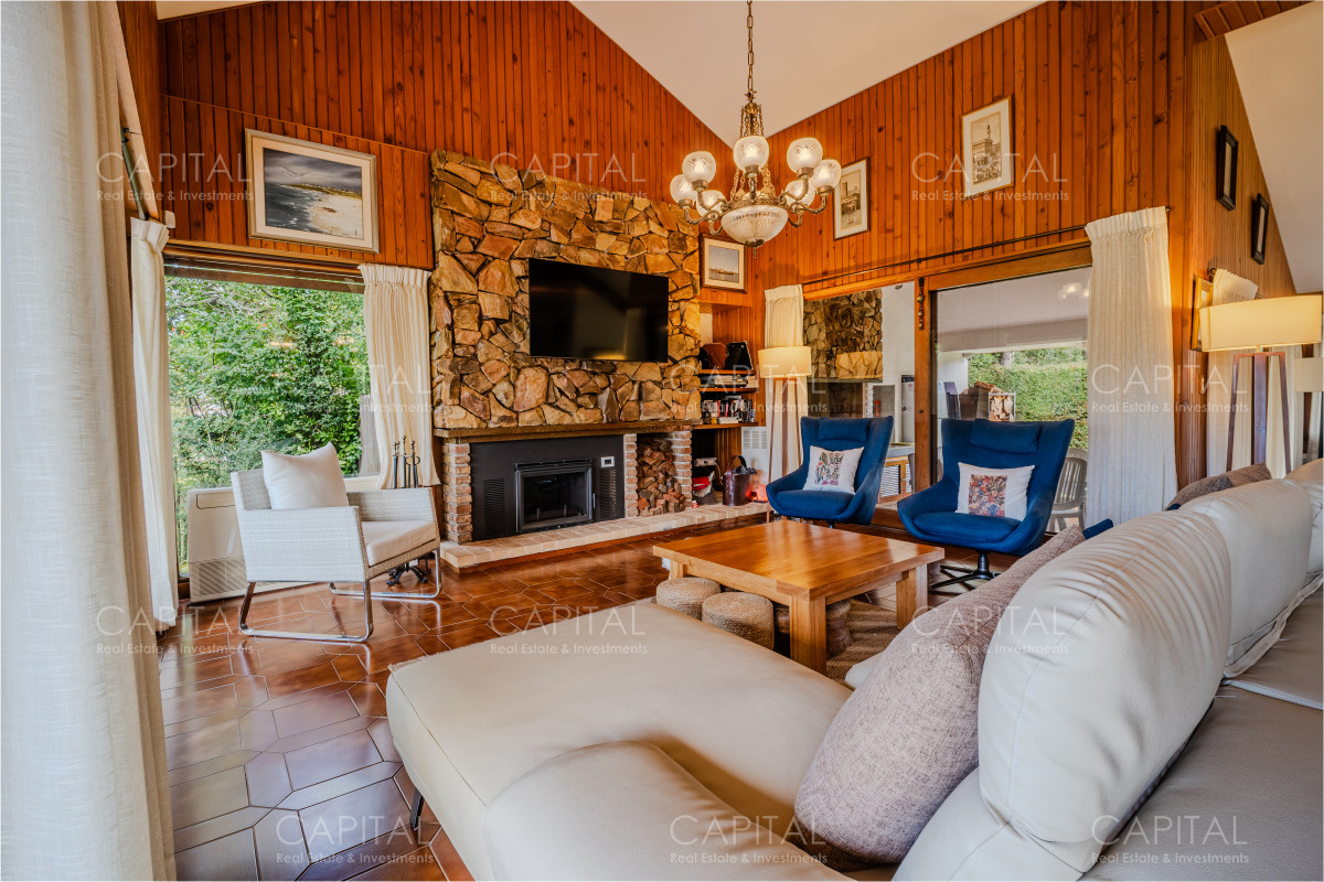 Casa ID.38383 - CASA EN VENTA DE 3 DORMTIORIOS EN PLAYA MANSA PUNTA DEL ESTE