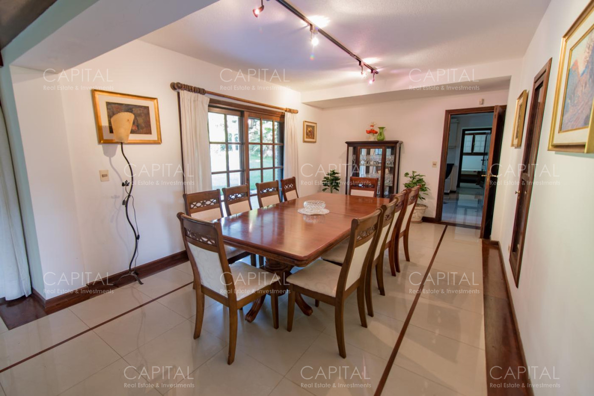 Casa ID.35548 - Espectacular casa en Venta en Beverly Hills