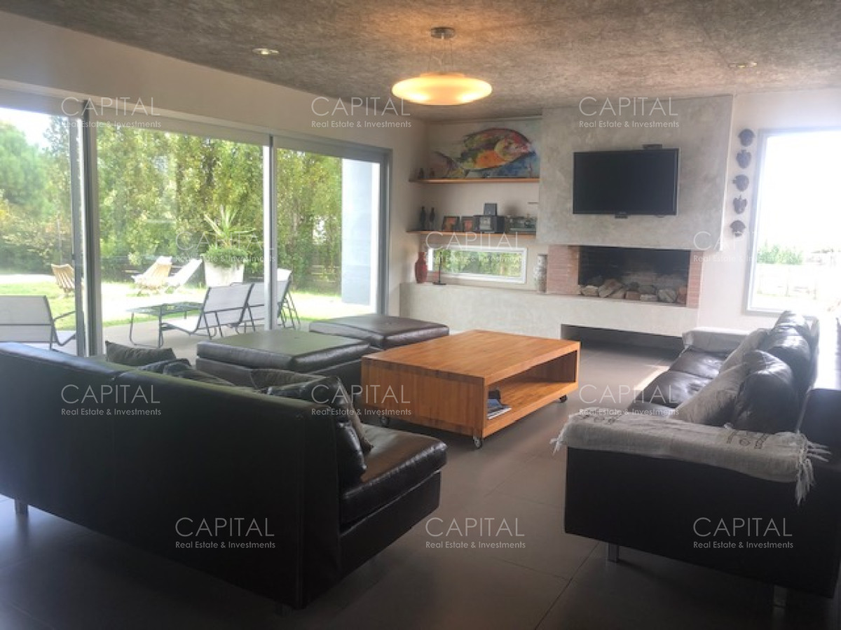 Casa ID.30772 - Casa en Barrio Privado Punta del Este en Venta Alquiler de Temporada