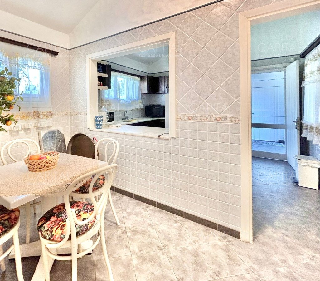 Casa ID.35451 - Importante casa en venta en Playa Mansa.