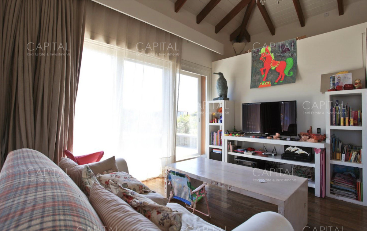 Casa ID.38493 - Espectacular casa sobre el mar en Punta Piedras Manantiales