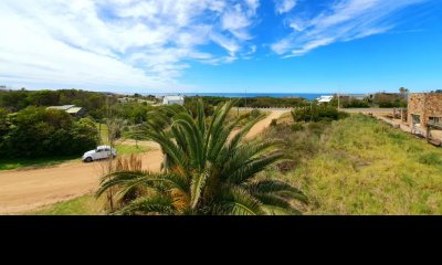 Muy linda casa en Venta mirando al Mar