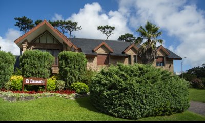 Casa Grande En Playa Mansa