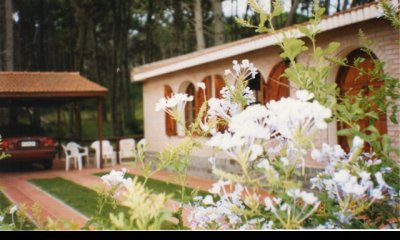 Casa en La Juanita de tres dormitorios en Venta