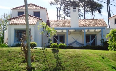 Casa en Alquiler en Playa Montoya Punta del Este