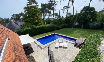 Casa de 5 dormitorios en Barrio Lugano, Punta del Este