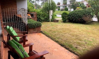 Casa en venta en Playa Mansa.