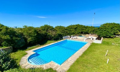 Casa Frente Al Mar Punta del Este en Venta
