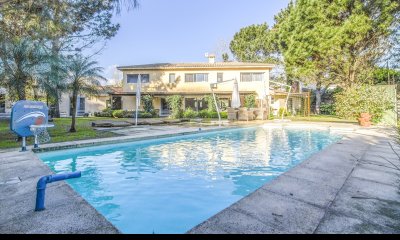 La Arbolada Barrio Privado Casa en Venta Punta del Este Cinco Dormitorios